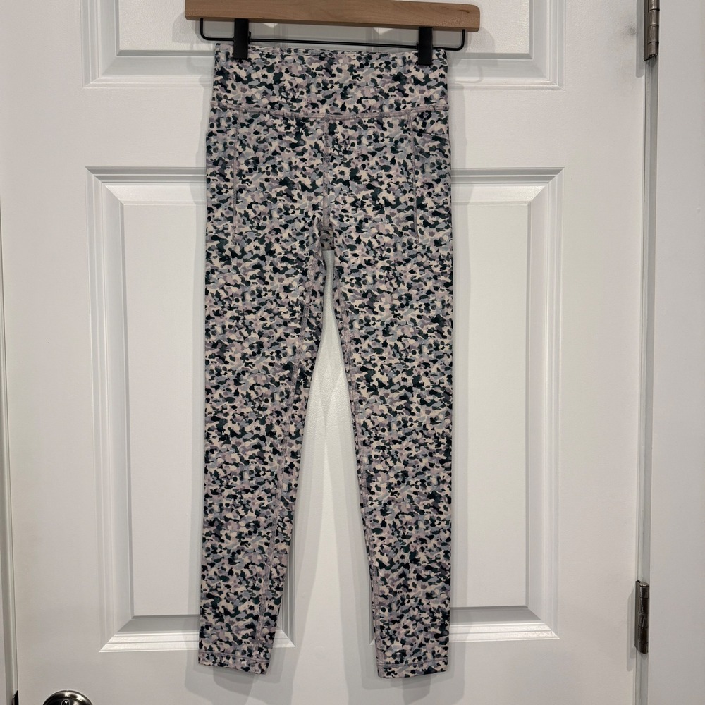 Athleta Girl High Rise Stash Your Treasures Tight Legging Size M 8/10 Camo Print